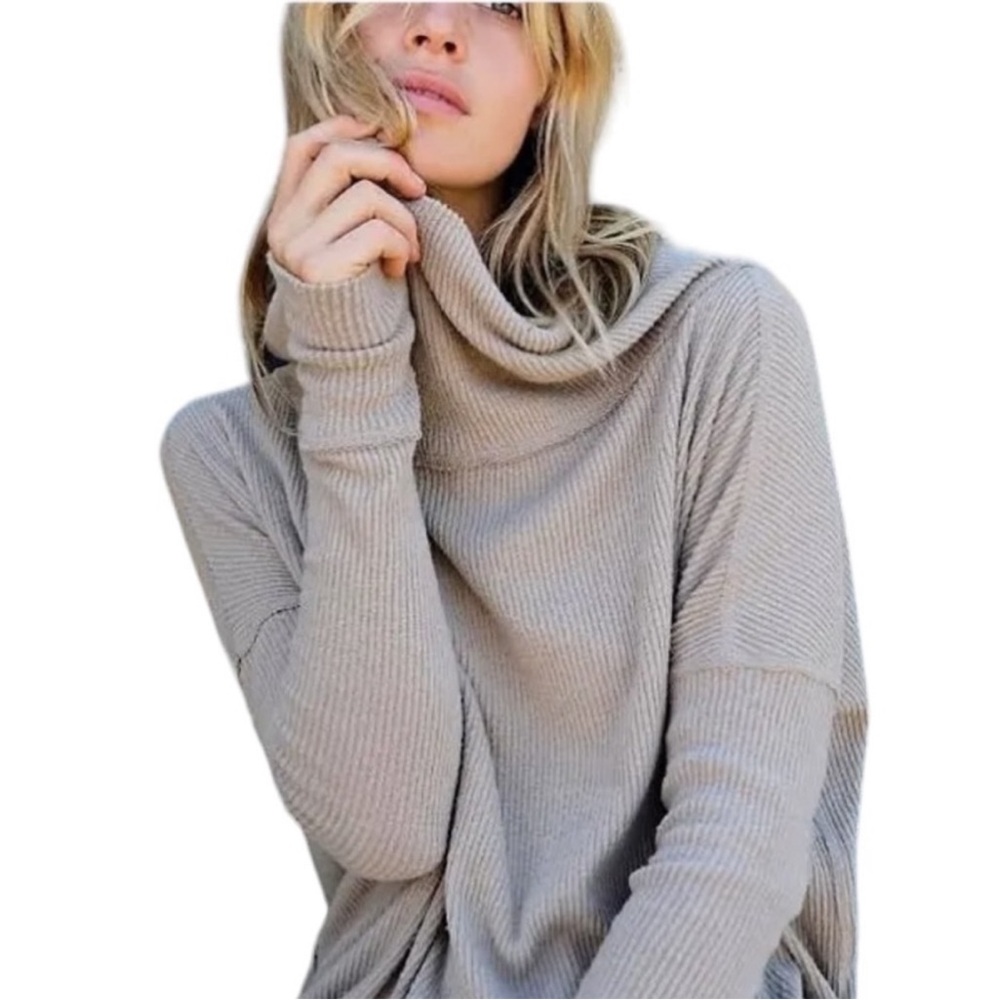 We the Free Rosie Ribbed Long Sleeve Top EUC